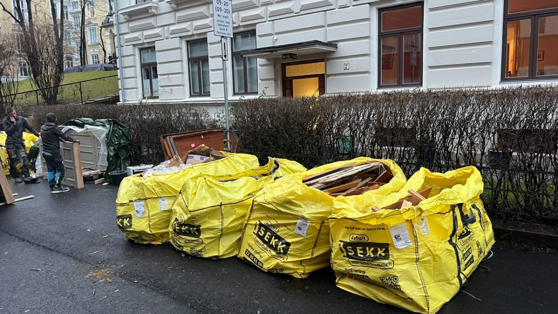Sjau og bortkjøring i avfallssekker